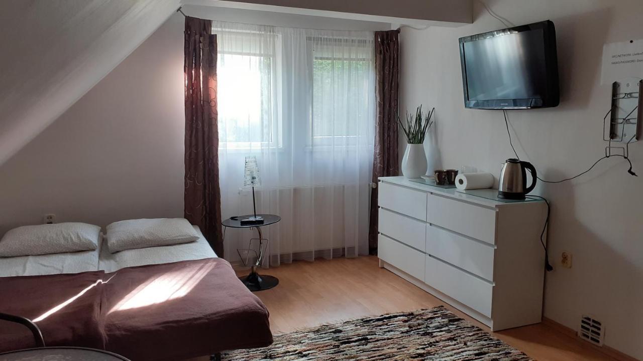 Appartement Pokoje Przy Parku Oliwskim à Gdańsk Extérieur photo